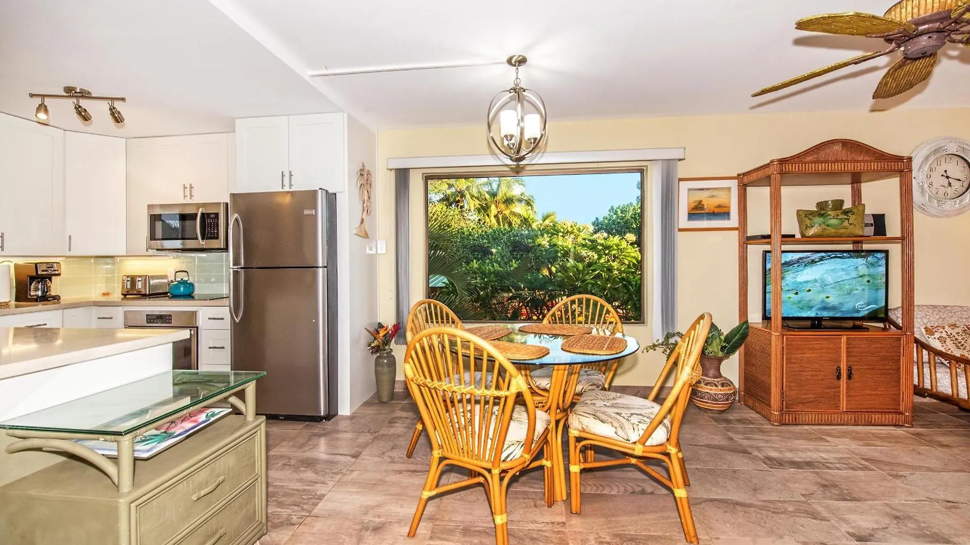 Kihei Beach Resort 210 0*,  United States